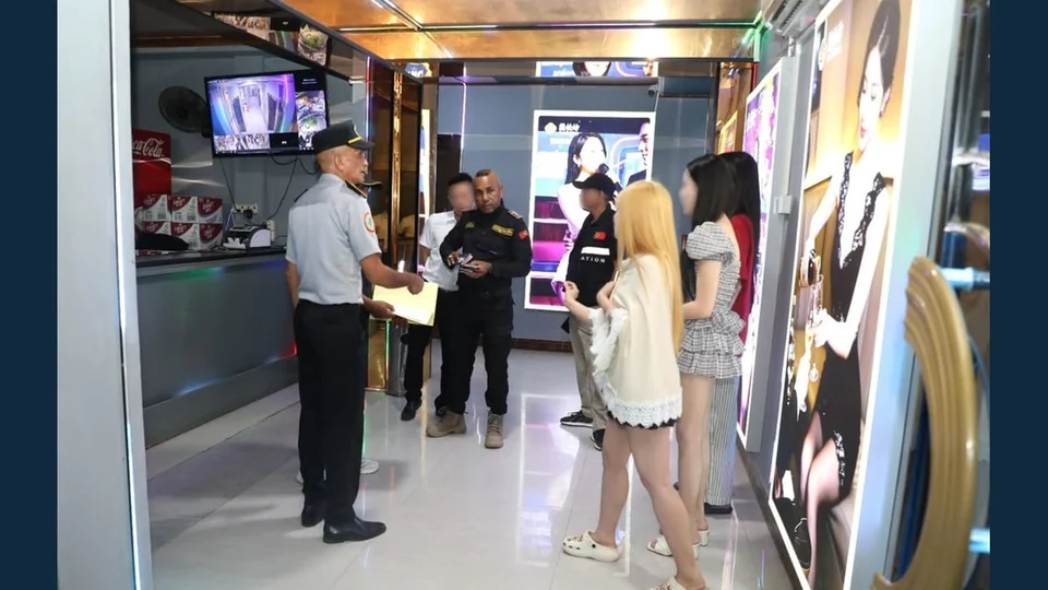 帝力移民部门查获10名涉嫌违反签证条件的外国人，图片来源：RAFA Tetum